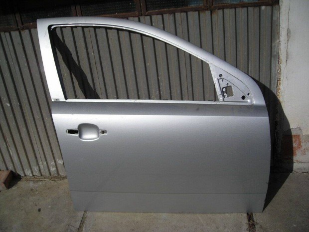 Opel Astra H Jobb első Ajtó / Csomagtér Ajtó (5a) Ajtó felszerelés