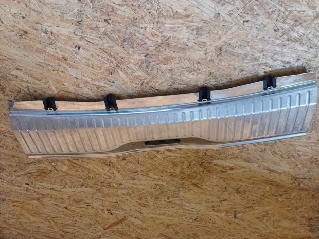 Opel Astra H Kombi (2004-2009) H�tfal Burkolat