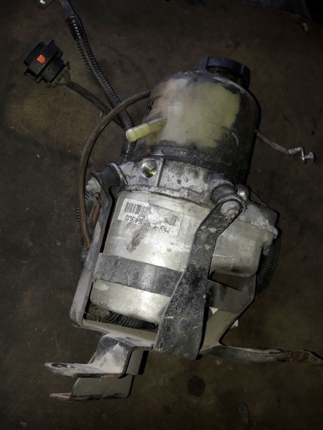 Opel Astra H Kormnyszerv Szivatty + Szerv Tartly