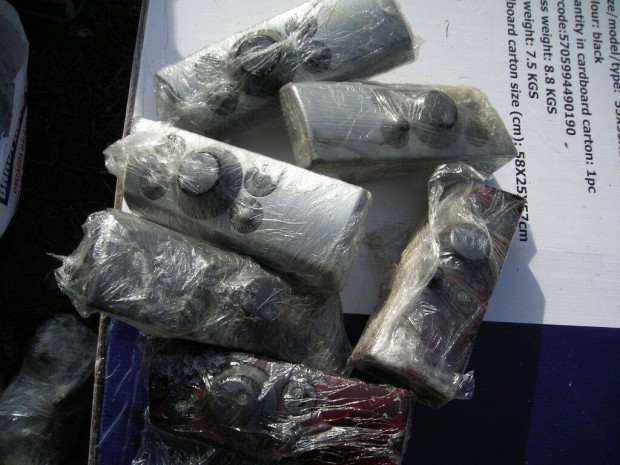 Opel Astra H L�mpa kapcsol�, Bels� M�anyag burkolat tartoz�k