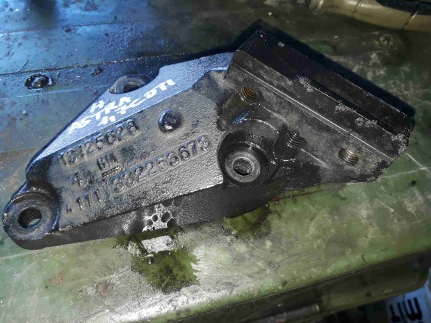 Opel Astra H Motortart Bak