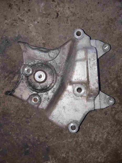 Opel Astra H Motortart Bak