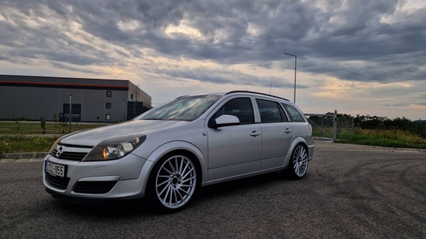 Opel Astra H OPC body kit
