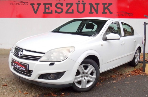 Opel Astra H Sedan 1.6 Enjoy Magyar. lsfts....