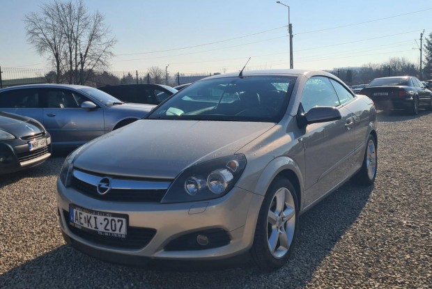 Opel Astra H TT 1.8 Enjoy