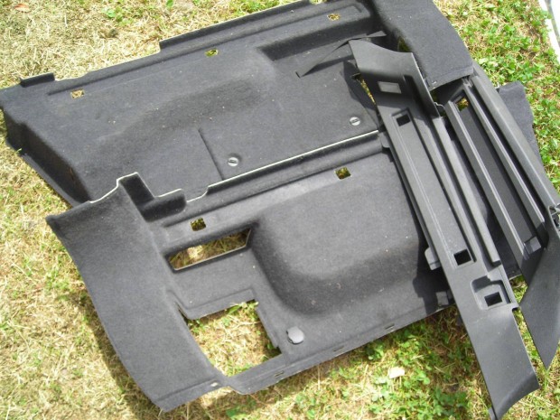 Opel Astra H Utast�r / Csomagt�r sz�vet �s m�anyag burkolatai