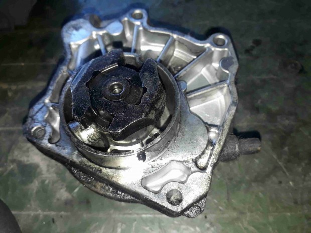 Opel Astra H Vákumpumpa