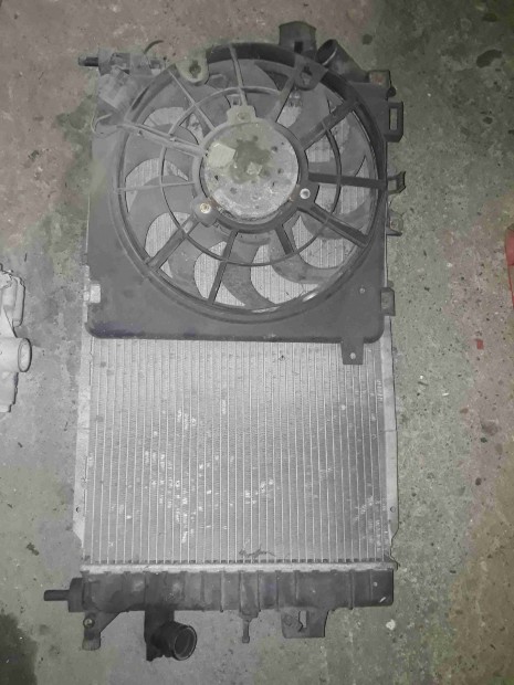 Opel Astra H Vízhűtő Szett
