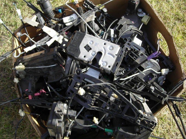 Opel Astra H Zr , Ajtzr , Ajthatrol / Astra H - Zafira B