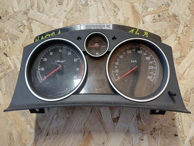 Opel Astra H (2004-2009) 1.4 Benzines Kilom�ter�ra