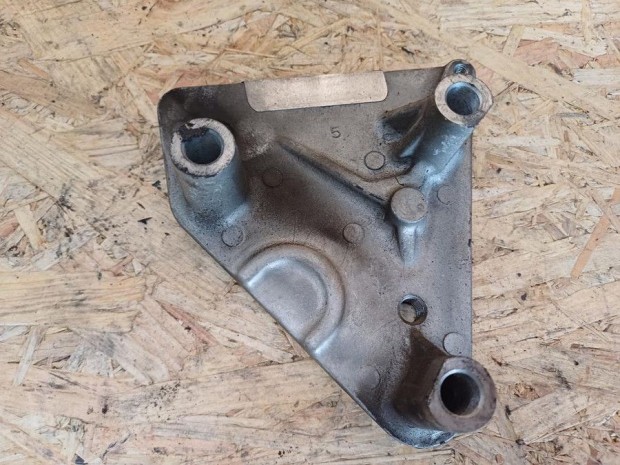 Opel Astra H (2004-2009) 1.7Cdti Diesel Motortart�bak