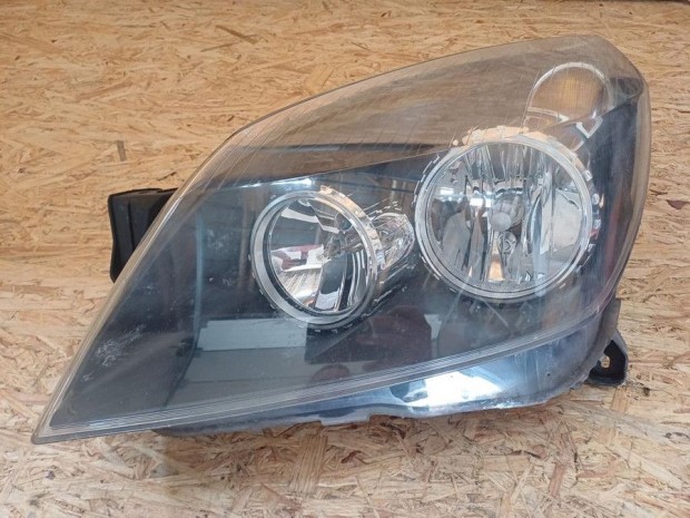 Opel Astra H (2004-2009) Bal Els� L�mpa