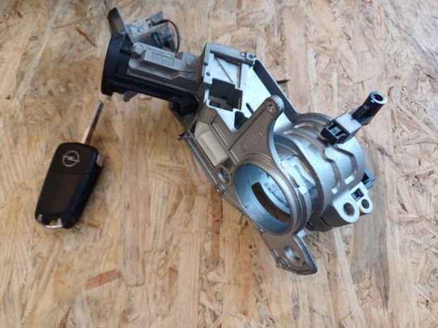 Opel Astra H (2004-2009) Gy�jt�skapcsol� Bal Els� Ajt� Z�rbet�ttel