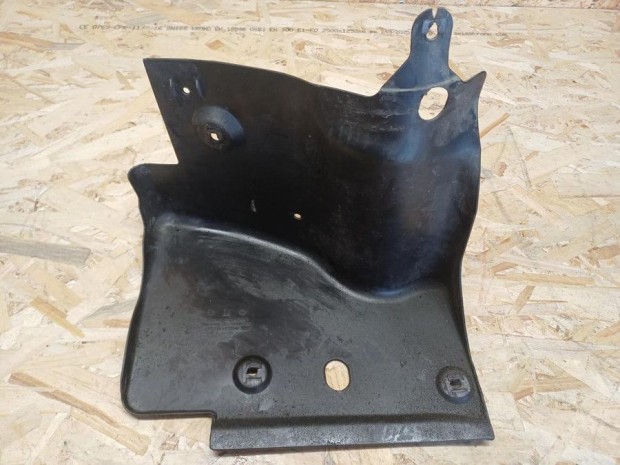 Opel Astra H (2004-2009) Jobb Els� Als� Motorburkolat