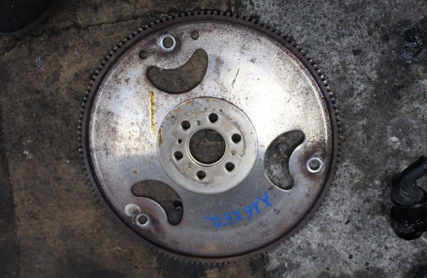 Opel Astra H (2004 - 2011) A16XER lendt kerk