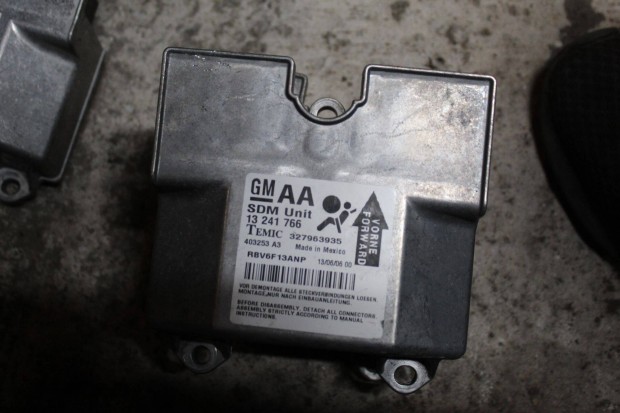Opel Astra H/ Zafira B Lgzsk vezrl 13241766AA