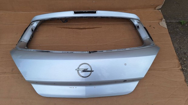 Opel Astra H csomagtér ajtó Z157