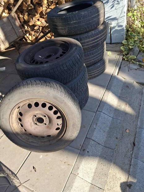 Opel Astra H gumik felnivel