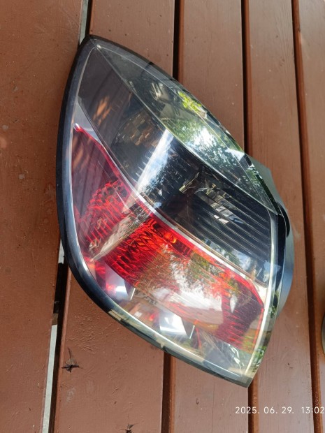 Opel Astra H hátsó lámpa