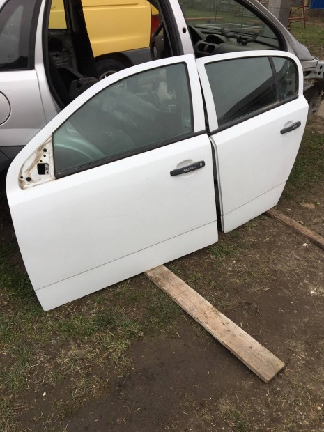 Opel Astra H jobb bal első hátsó ajtó