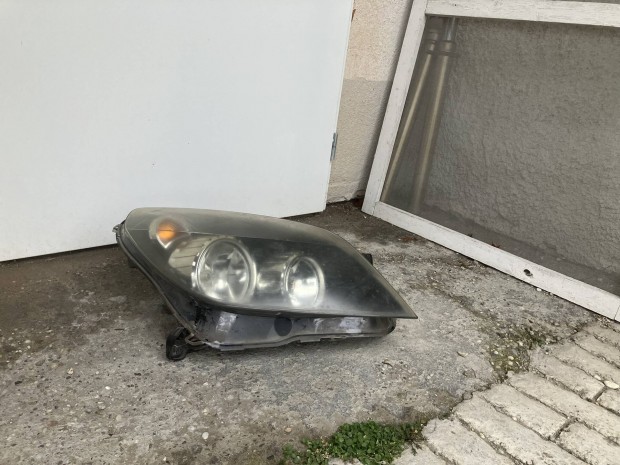 Opel Astra H jobb első lámpa