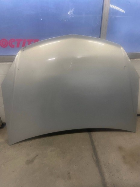 Opel Astra H motorhztet!