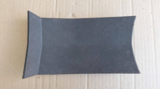 Opel Astra H obd csatlakozó fedél