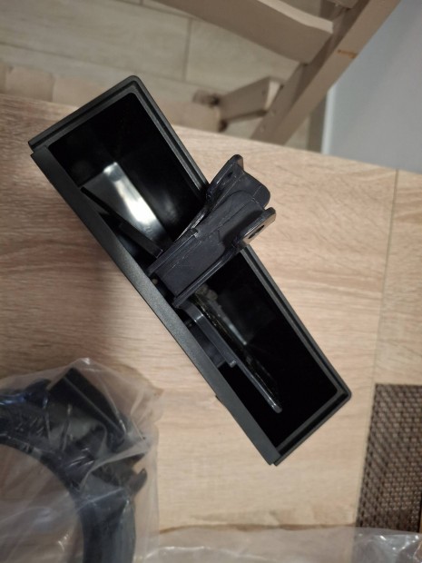 Opel Astra J 1/2 din hifi beszerel� szett