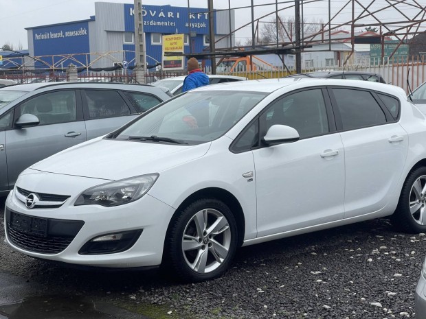 Opel Astra J 1.4 Active ++100eKM++ls-Kormnyf...