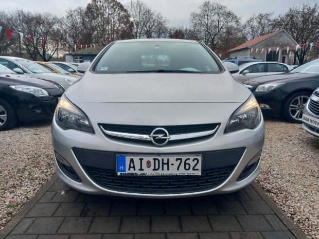 Opel Astra J 1.4 Business 100000 KM Szervizkny...