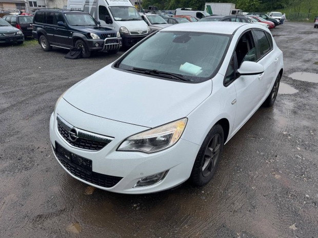 Opel Astra J 1.4 Enjoy