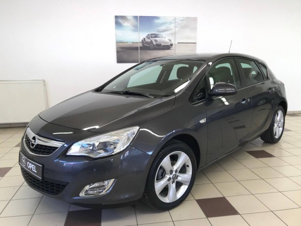 Opel Astra J 1.4 Enjoy 99.000km!!Tempomat!17''A...