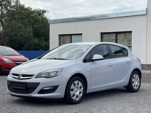 Opel Astra J 1.4 Enjoy EURO6 ++95eKM++Tempomat+...