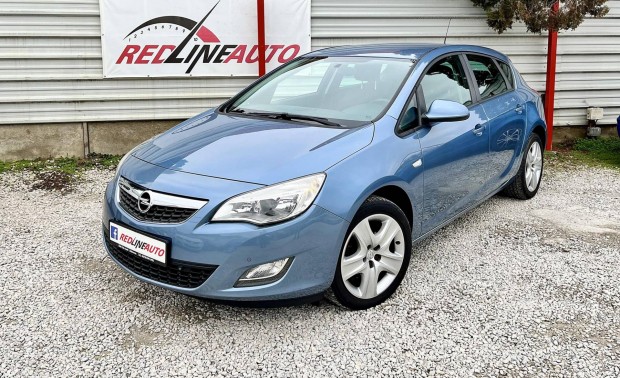 Opel Astra J 1.4 Selection Sz�v� Motoros. Magas...