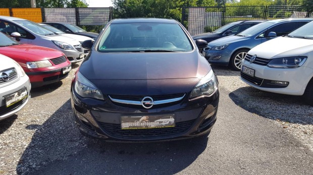 Opel Astra J 1.4 T Cosmo EURO6 Foglalzva!!!