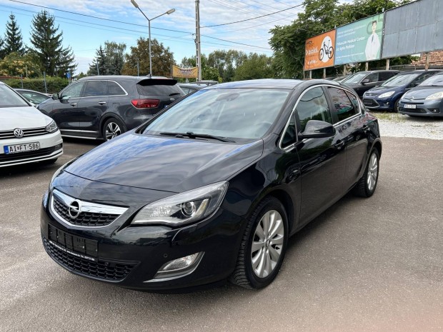 Opel Astra J 1.4 T Cosmo Ülés-kormány fűtés!! X...