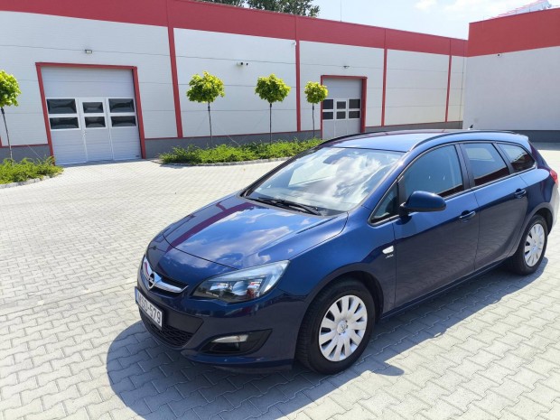 Opel Astra J 1.4 T Drive EURO6 +++ Jó Műszaki Á...