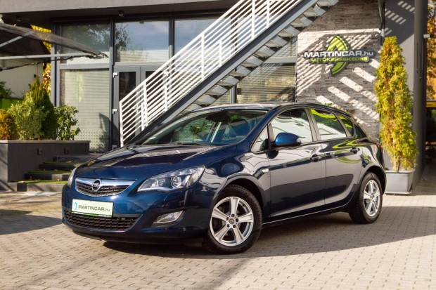 Opel Astra J 1.4 T Enjoy Ultrablau Pearl +1.Tul...