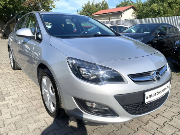 Opel Astra J 1.6 Cosmo 97200Km Ülés-Kormányfűté...