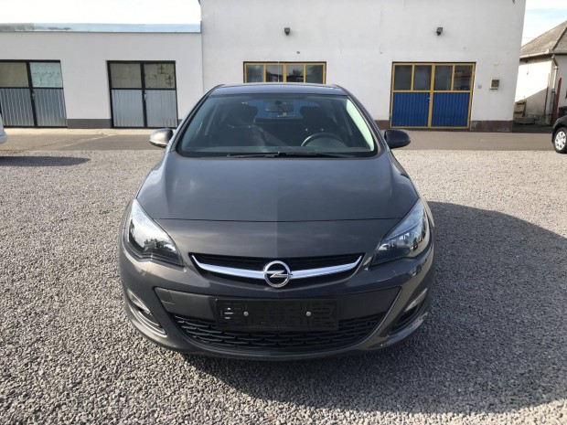 Opel Astra J 1.6 Enjoy EURO6 1Tulaj+Vonhorog++...