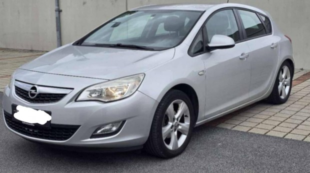 Opel Astra J 1.6 Enjoy Megkmlt szp llapot!...