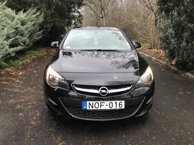 Opel Astra J 1.6 Selection EURO6 Magyarorszgi....