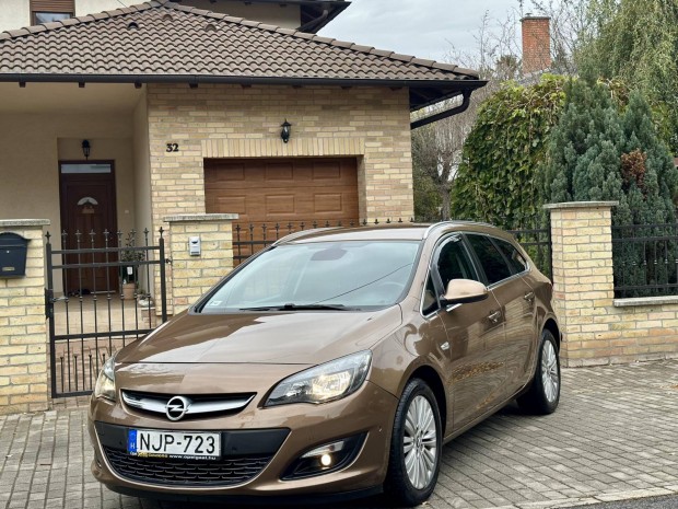 Opel Astra J 1.6 T Cosmo (Automata) Magyarorszá...