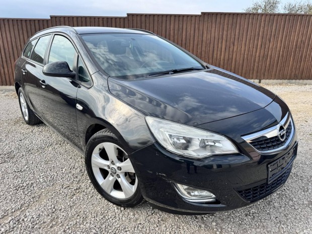 Opel Astra J 1.7 CDTI Cosmo Áron Alul!