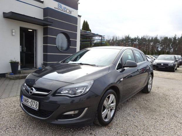 Opel Astra J 1.7 CDTI Cosmo Navigci!Tolatkam...