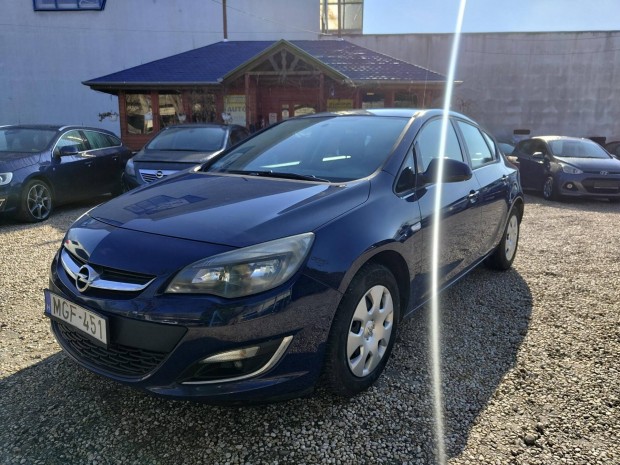 Opel Astra J 1.7 CDTI Essentia Bemutat videval!