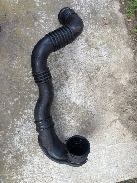 Opel Astra J 1.7 CDTi Turbócső / Intercooler cső 13265281 /A17DTS