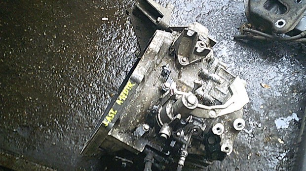 Opel Astra J 1.7dtr manu�lis sebess�gv�lt�