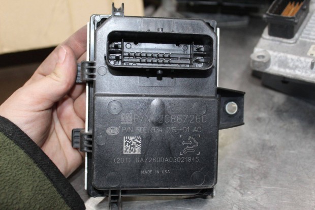 Opel Astra J 2009-2011 porlasztó elektronika (20867260)