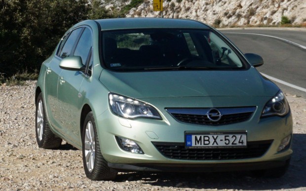 Opel Astra-J 2.0 CDTI